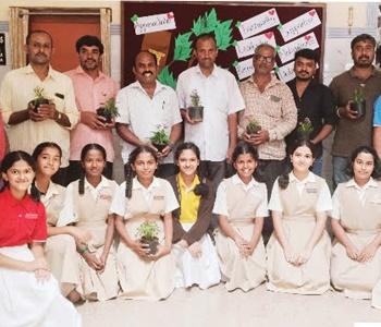 Gifting_green_sml (1)
